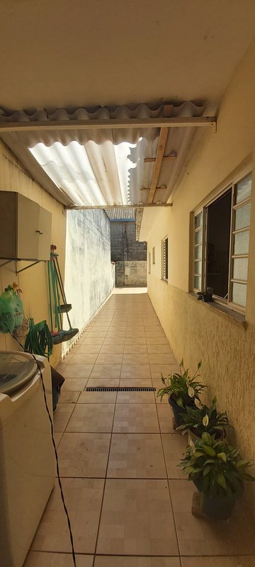 Oportunidade para Comprar uma casa de 2 Dormitórios, bem próximo ao centro de Boituva/SP Rua Antônio Picco Boituva - 