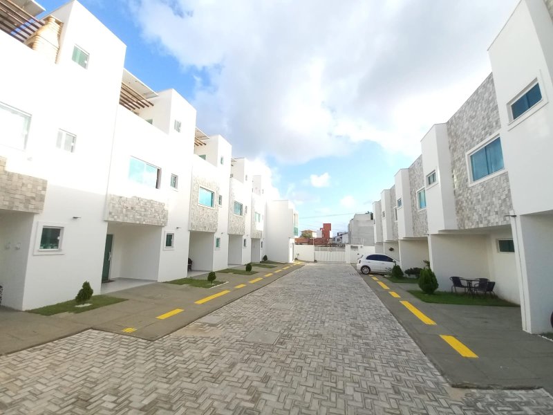 Casa Triplex 2 suítes - Nova Parnamirim Rua Samaúma Parnamirim - 