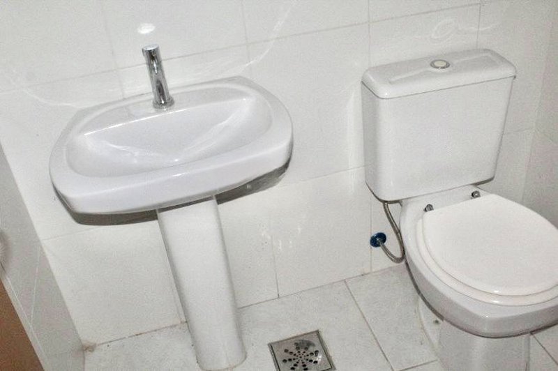 R$ 298.000 - ÓTIMA SALA COMERCIAL - 42M2 - LOCALIZAÇÃO PERFEITA E PRIVILEGIADA - Porto Alegre - 