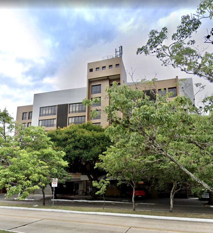 R$ 298.000 - ÓTIMA SALA COMERCIAL - 42M2 - LOCALIZAÇÃO PERFEITA E PRIVILEGIADA - Porto Alegre - 