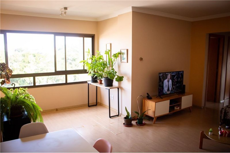 Apartamento com 3 dormitórios á 500m Boulevard Assis Brasil Felisberto Pereira Porto Alegre - 