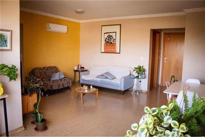 Apartamento com 3 dormitórios á 500m Boulevard Assis Brasil Felisberto Pereira Porto Alegre - 