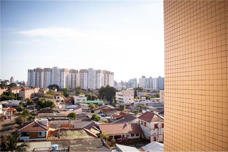 Apartamento com 3 dormitórios á 500m Boulevard Assis Brasil Felisberto Pereira Porto Alegre - 
