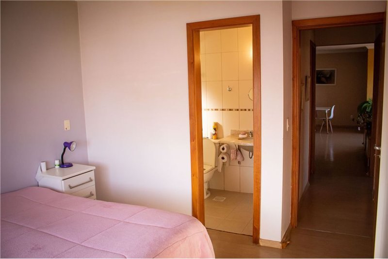 Apartamento com 3 dormitórios á 500m Boulevard Assis Brasil Felisberto Pereira Porto Alegre - 