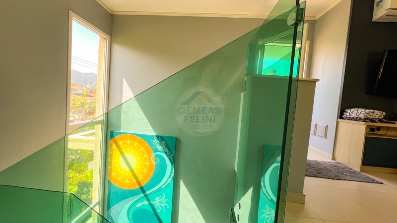 Casa em condomínio com piscina privativa na praia de Juquehy - VENDA E LOCAÇÃO ANUAL - São Sebastião - 
