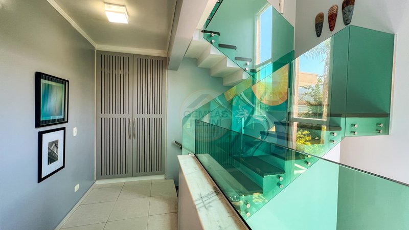 Casa em condomínio com piscina privativa na praia de Juquehy - VENDA E LOCAÇÃO ANUAL - São Sebastião - 