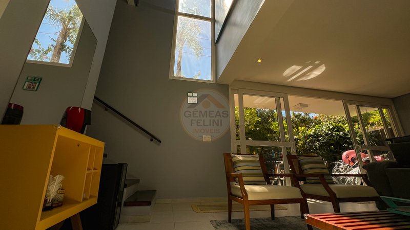 Casa em condomínio com piscina privativa na praia de Juquehy - VENDA E LOCAÇÃO ANUAL - São Sebastião - 