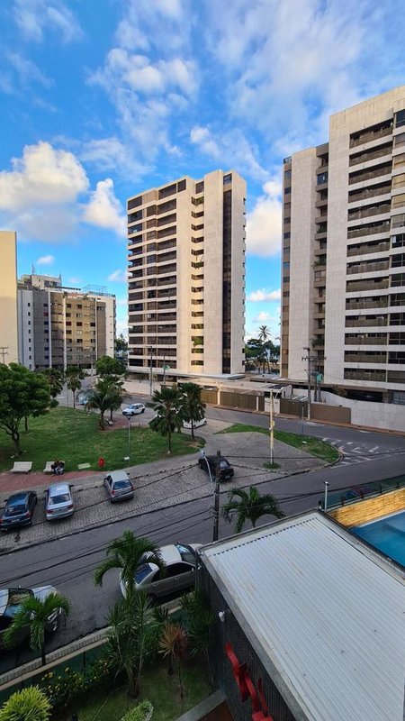 4 quartos (3 suítes). 176m². 3 vagas de garagem. Boa Viagem. Vista mar Rua Pedro Américo Galvão Recife - 