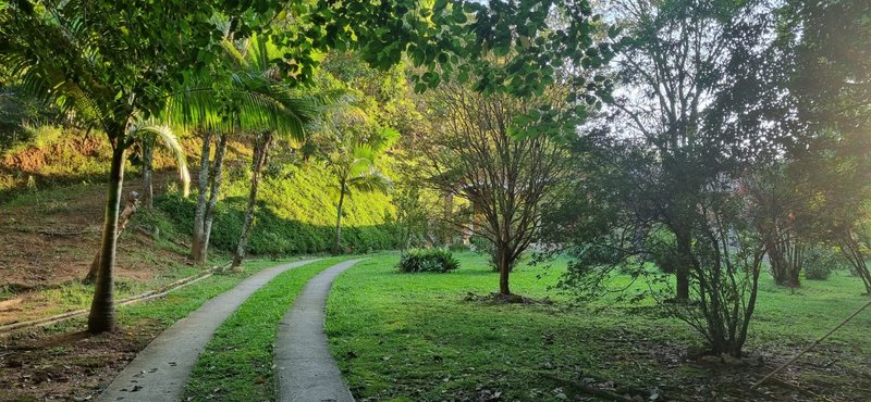 CHÁCARA COM 9.000m² EM SÃO JOSÉ DOS CAMPOS/SÃO PAULO - São José dos Campos - 