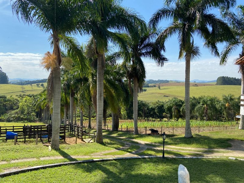 SÍTIO COM 32.000 METROS EM PARAIBUNA/SÃO PAULO - Paraibuna - 