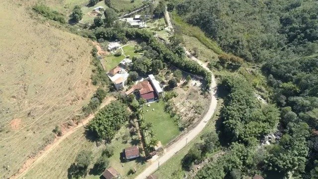 CHÁCARA COM 24.000m² EM LAVRINHAS/SÃO PAULO - Lavrinhas - 