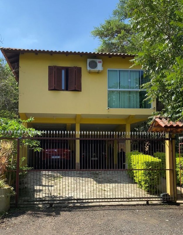 Casa JSBK 175 Casa 5 dormitórios 350m² Bruno Kiefer Porto Alegre - 