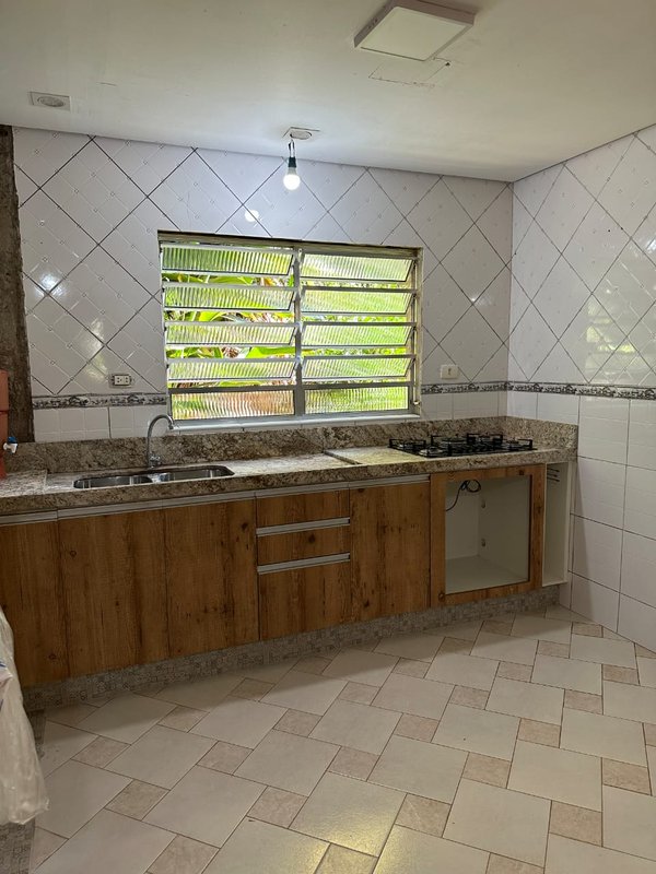CASA NO LITORAL DE SÃO SEBASTIÃO /SÃO PAULO - São Sebastião - 