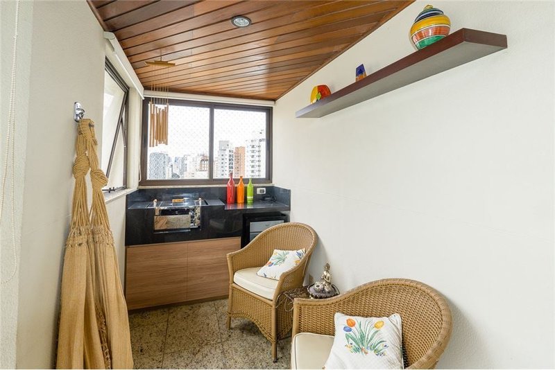 Apartamento em Moema com 201m² Pavão São Paulo - 