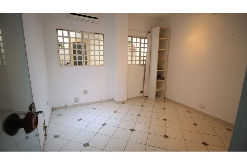 Casa a venda no Jardim Paulista - 3 dormitórios 120m² Batataes São Paulo - 