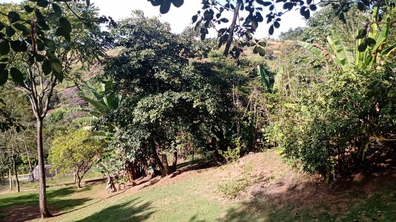 CHÁCARA DE 4.900 METROS EM CONDOMÍNIO DE SÃO JOSÉ DOS CAMPOS/SÃO PAULO - São José dos Campos - 