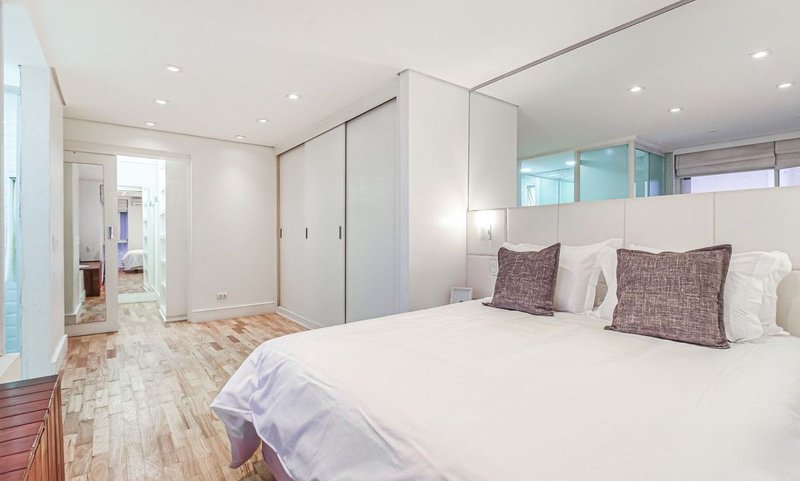 Apartamento duplex de 68m², 1 quarto em Vila Nova Conceição Rua Visconde da Luz São Paulo - 