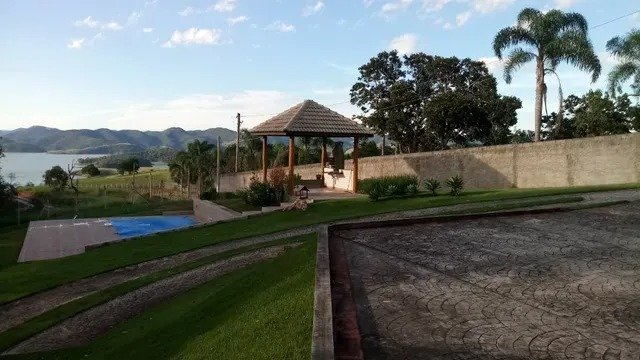 SÍTIO COM 3.6 HECTARES NA REPRESA DE PARAIBUNA/SÃO PAULO - Paraibuna - 
