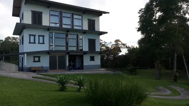 SÍTIO COM 3.6 HECTARES NA REPRESA DE PARAIBUNA/SÃO PAULO - Paraibuna - 