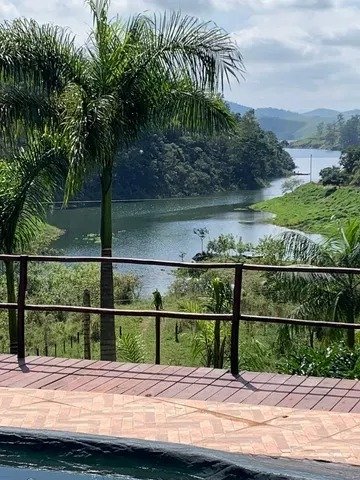 CHÁCARA COM 22.000 METROS NA REPRESA DE SÃO JOSÉ DOS CAMPOS/SÃO PAULO - Jacareí - 