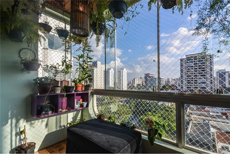 Apartamento com 4 dormitórios 182m² Pavão São Paulo - 