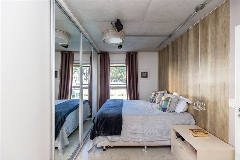 Apartamento no Brooklin de 2 dormitórios 70m² Joaquim Guarani São Paulo - 