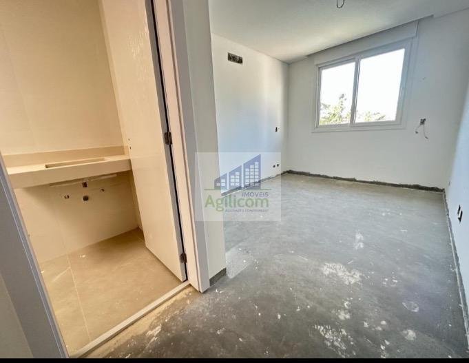CASA  À VENDA COM 4 DORMITÓRIOS NO BROOKLIN VELHO Rua Cristóvão Pereira São Paulo - 