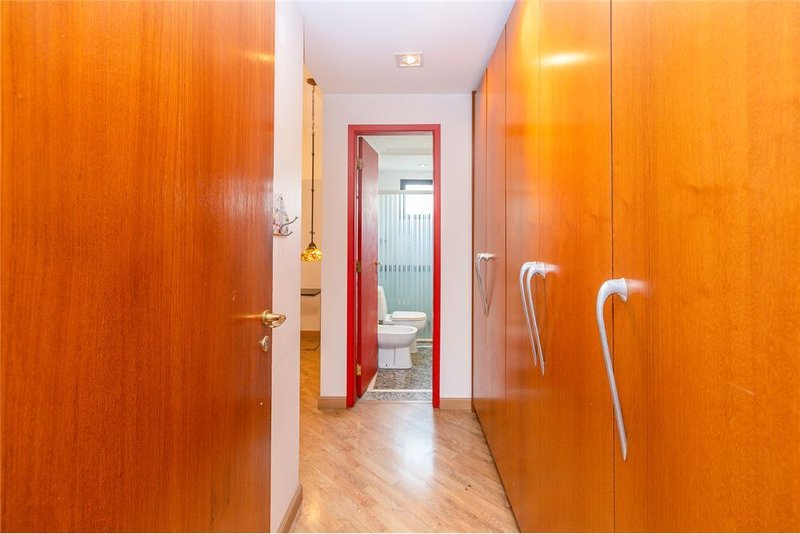 Apartamento a venda em Moema 4 quartos 4 vagas 1 suíte 220m² Inhambu São Paulo - 