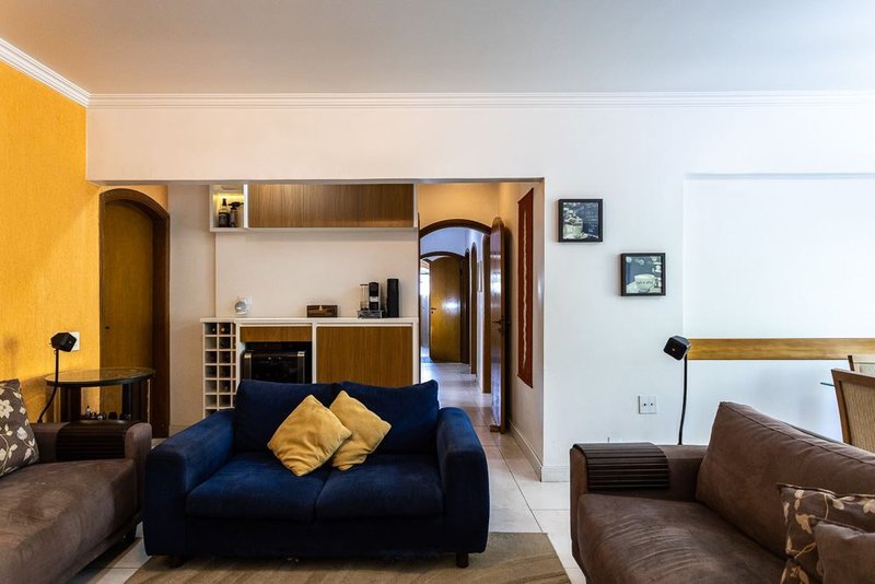 Apartamento no Alto de Pinheiros com 4 dormitórios 142m² Pedralva São Paulo - 
