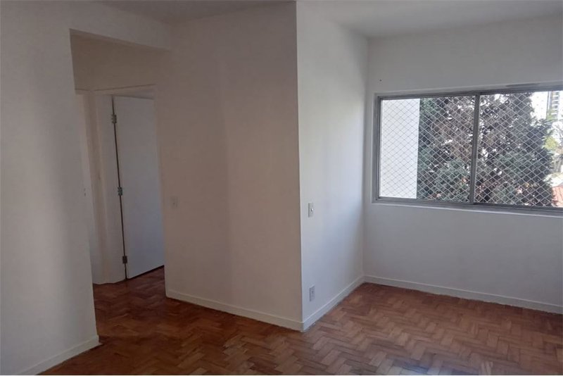 Apartamento a venda em Moema - 2 dormitórios 62m² Av.Pavao São Paulo - 