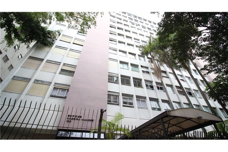 Apartamento no Jardim Paulista com 3 dormitórios 113m² Jaú São Paulo - 