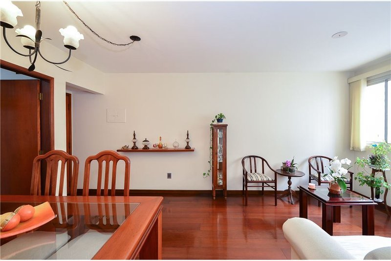 Apartamento em Moema com 3 dormitórios 73m² Canário São Paulo - 