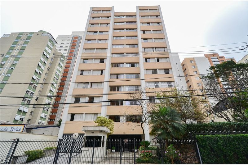 Apartamento em Moema com 3 dormitórios 73m² Canário São Paulo - 