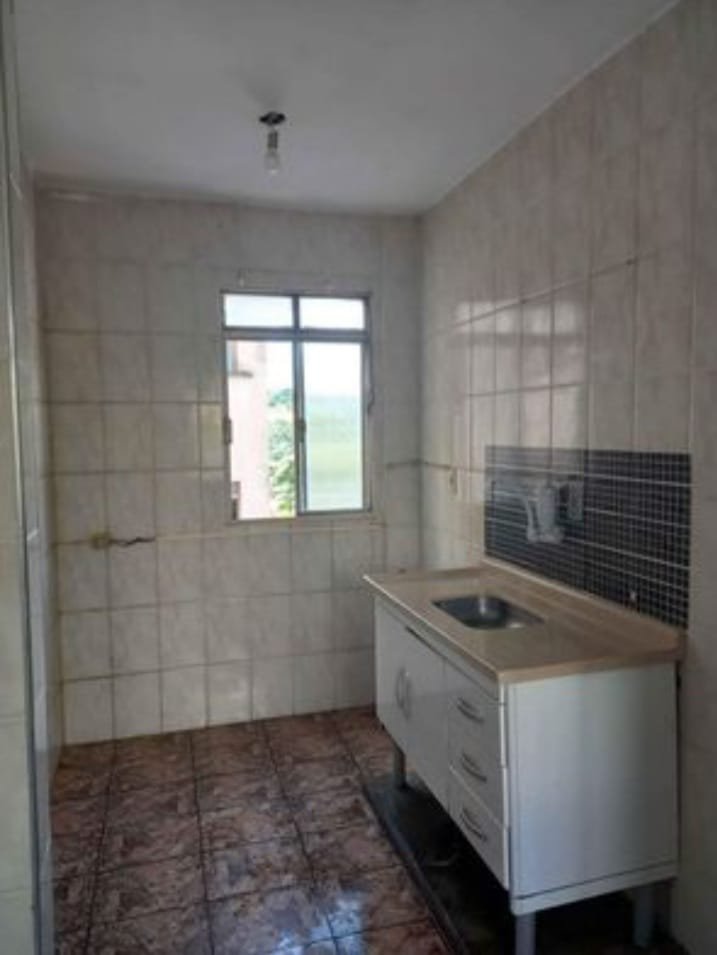 Apartamento à venda com 2 quartos, 56m² - Foto 3