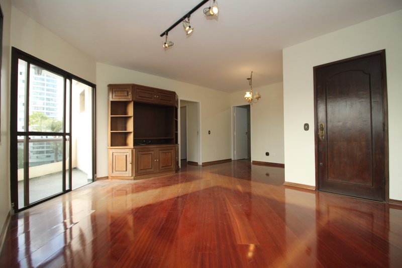 Apartamento para venda com 110m², 03 dormitórios, 03 banheiros sendo 01 suíte e 02 vagas Rua Dom Pero Leitão São Paulo - 