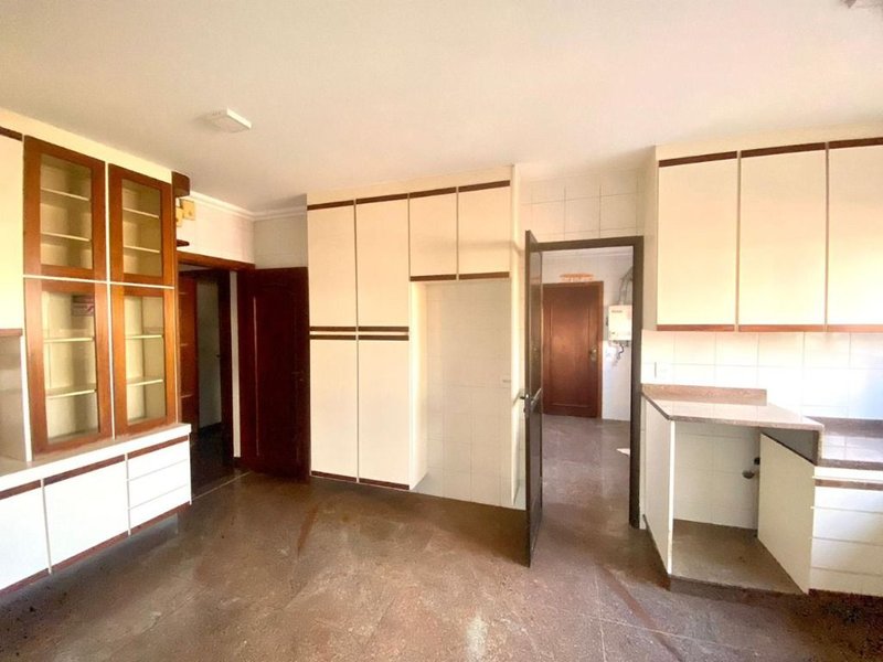 Apartamento no Ipiranga 4 dorm 2 suítes 3 vagas Rua Cipriano Barata São Paulo - 
