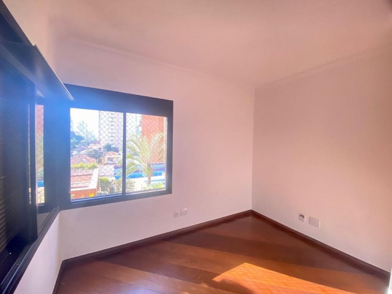 Apartamento no Ipiranga 4 dorm 2 suítes 3 vagas Rua Cipriano Barata São Paulo - 