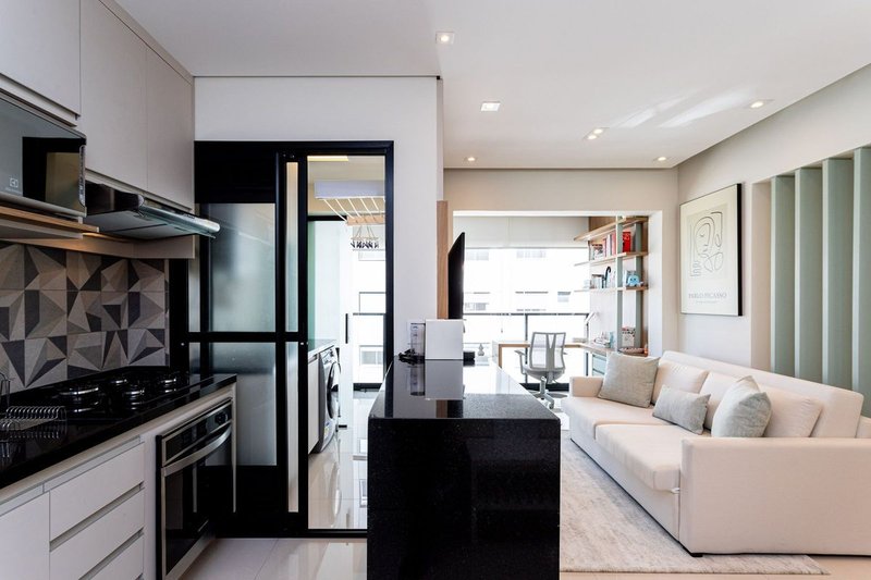 Apartamento com 2 Quartos para alugar, 60m² - Pinheiros Rua João Moura São Paulo - 