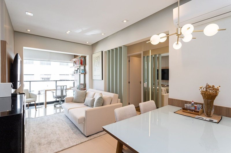 Apartamento com 2 Quartos para alugar, 60m² - Pinheiros Rua João Moura São Paulo - 