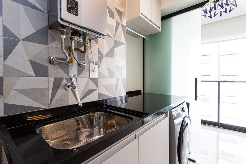 Apartamento com 2 Quartos para alugar, 60m² - Pinheiros Rua João Moura São Paulo - 