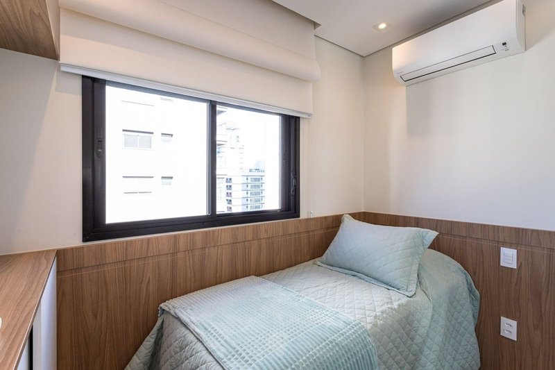 Apartamento com 2 Quartos para alugar, 60m² - Pinheiros Rua João Moura São Paulo - 