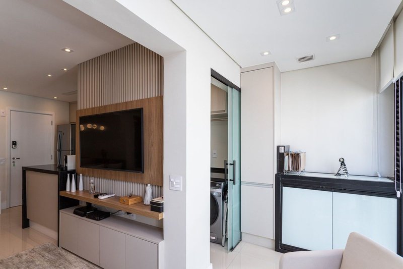Apartamento com 2 Quartos para alugar, 60m² - Pinheiros Rua João Moura São Paulo - 