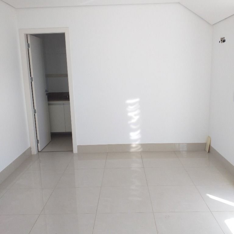 Cobertura com 2 dormitórios à venda, 57 m² por R$ 800.000 - Centro - Nova Friburgo/RJ  Nova Friburgo - 
