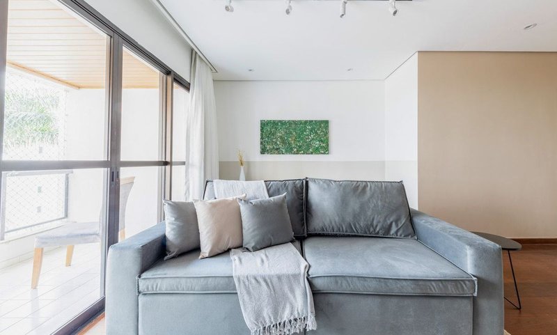 Apartamento de 183m², 3 quartos em Vila Nova Conceição Rua Bueno Brandão São Paulo - 