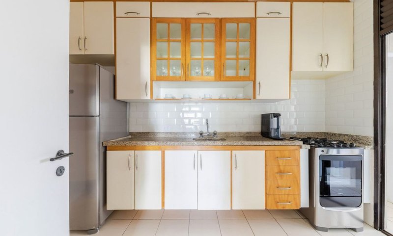 Apartamento de 183m², 3 quartos em Vila Nova Conceição Rua Bueno Brandão São Paulo - 