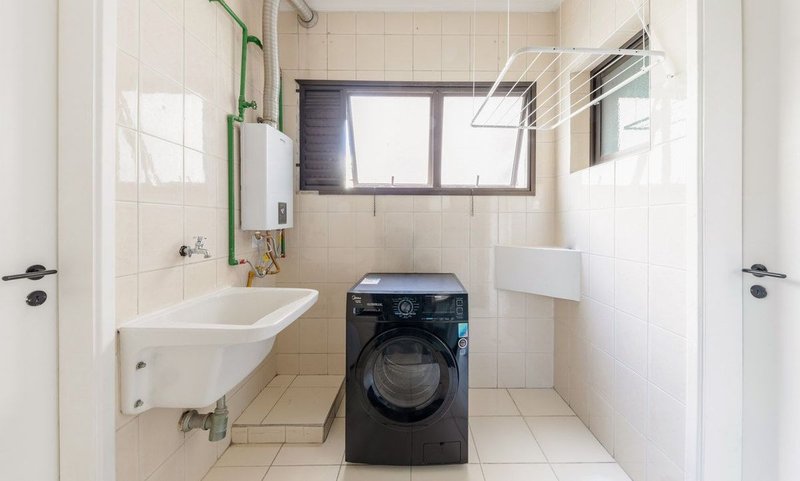 Apartamento de 183m², 3 quartos em Vila Nova Conceição Rua Bueno Brandão São Paulo - 