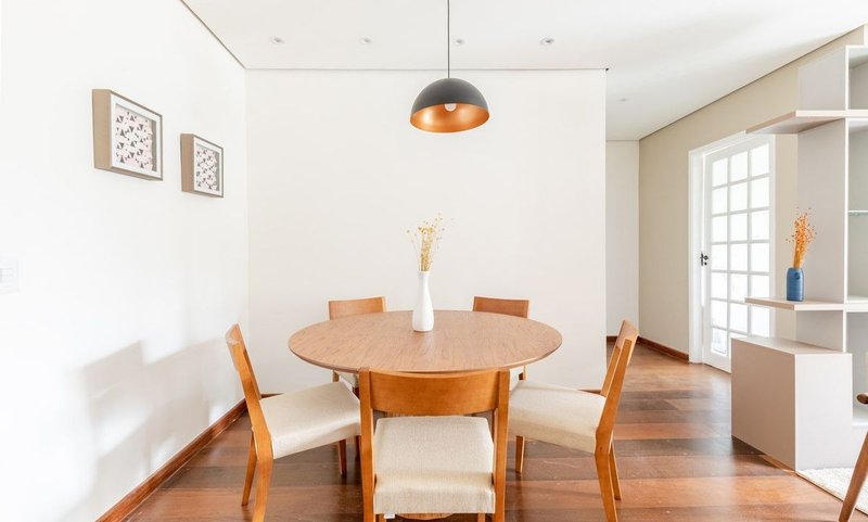 Apartamento de 183m², 3 quartos em Vila Nova Conceição Rua Bueno Brandão São Paulo - 