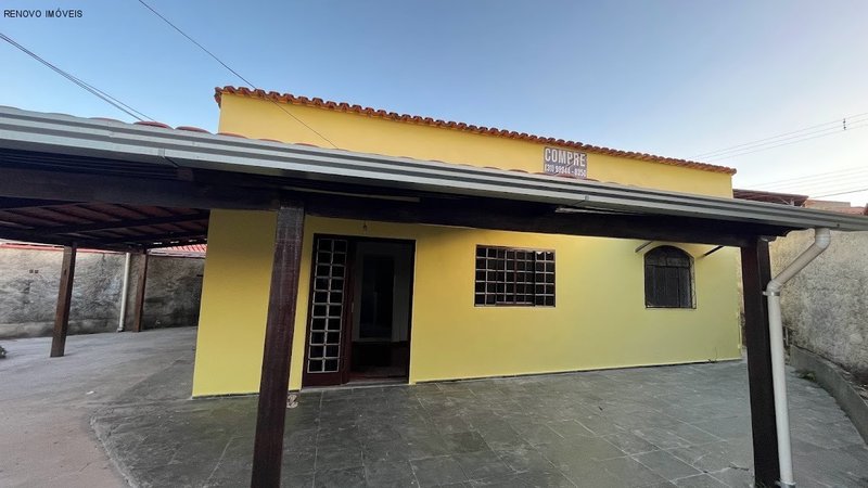 Casa 3 dormitórios 1 suíte 285m² 4 vagas  Ribeirão das Neves - 