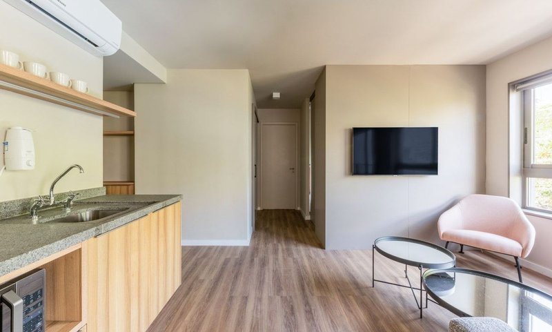 Apartamento de 60m², 2 quartos em Vila Madalena Rua Aimberê São Paulo - 