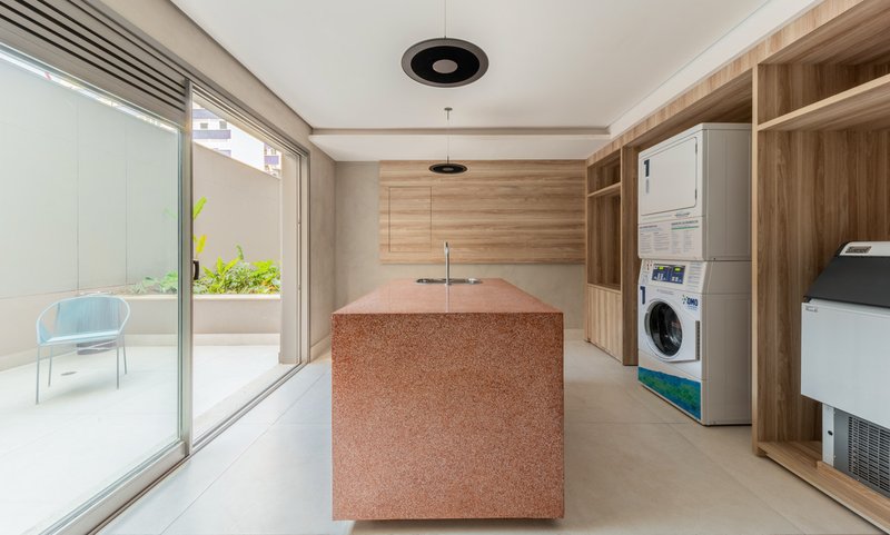 Apartamento de 60m², 2 quartos em Vila Madalena Rua Aimberê São Paulo - 